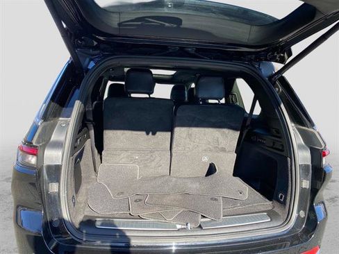 Used 2022 Jeep Grand Cherokee L Summit w/ Luxury Tech Group V image 5