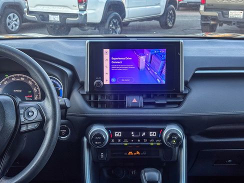 Used 2024 Toyota RAV4 AWD Hybrid image 16