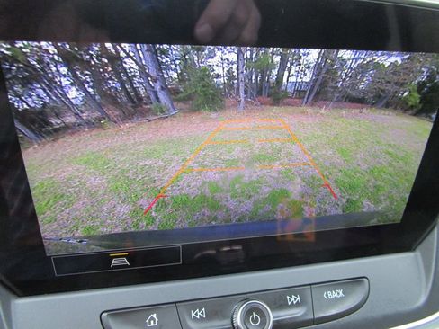 Used 2023 Chevrolet Blazer LT image 34