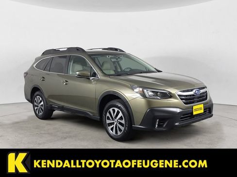 Used 2021 Subaru Outback Premium AWD/4WD image 7