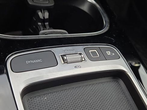 New 2025 Mercedes-Benz CLA 250 4MATIC image 16