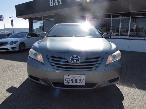Used 2007 Toyota Camry CE FWD image 2