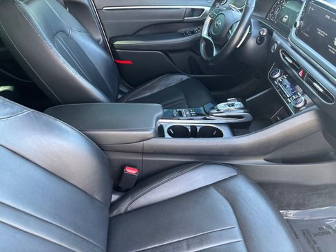 Used 2021 Hyundai Sonata Limited image 14