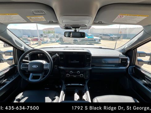 Used 2026 Ford F250 Lariat w/ FX4 Off-Road Package image 9