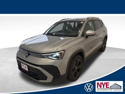 New 2025 Volkswagen Taos SEL