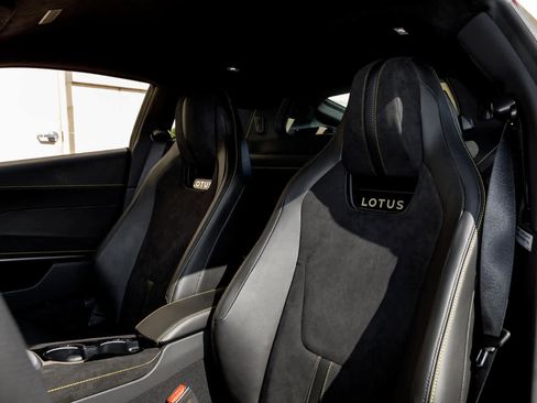 New 2025 Lotus Emira image 44