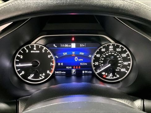 Used 2024 Nissan Murano SV image 13