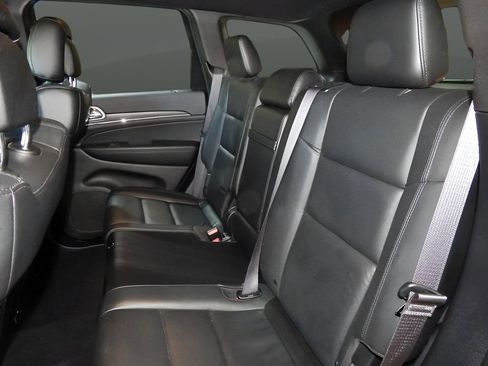 Used 2019 Jeep Grand Cherokee Limited AWD/4WD image 22