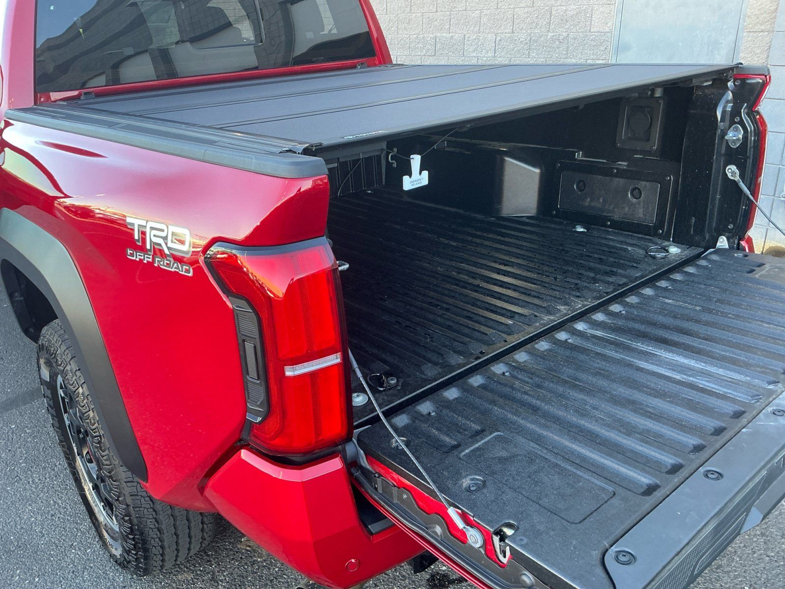 Certified 2026 Toyota Tacoma TRD Off-Road w/ TRD Off Road Premium Package AWD/4WD image 33