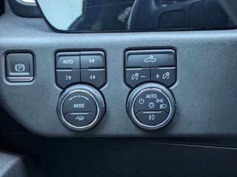 Used 2023 Chevrolet Silverado 1500 LT Trail Boss w/ Protection Package AWD/4WD image 24