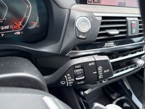 Used 2021 BMW X3 xDrive30i w/ Premium Package image 18