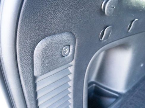 Certified 2021 Jeep Grand Cherokee Laredo X image 34