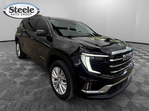 Certified 2026 GMC Acadia Elevation w/ Elevation Premium Package FWD image 7