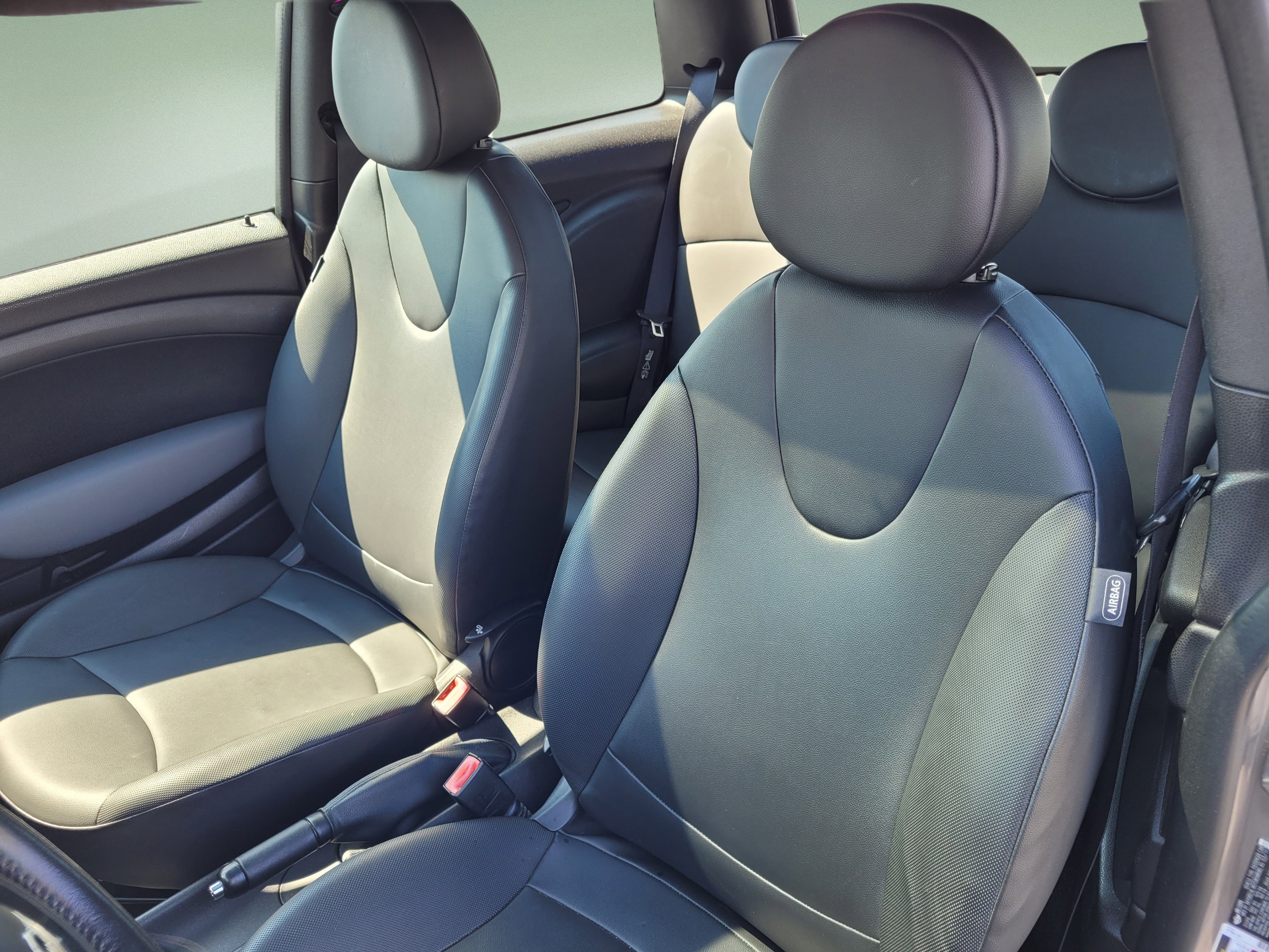 Used 2011 MINI Cooper Hardtop FWD image 25