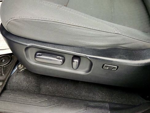 Used 2021 Toyota Tacoma SR5 image 11