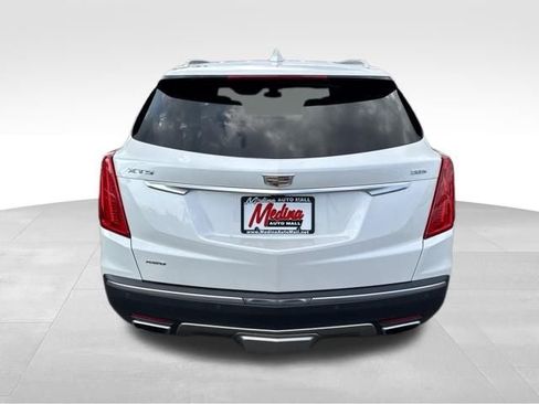 Used 2017 Cadillac XT5 Platinum AWD/4WD image 6