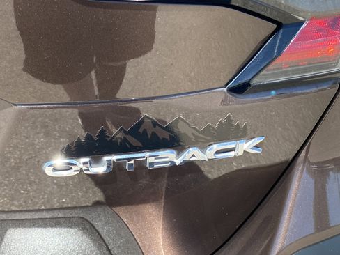 Used 2020 Subaru Outback Limited AWD/4WD image 26