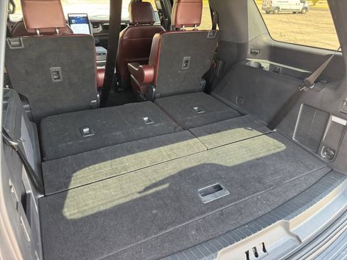 Certified 2024 Ford Expedition Limited AWD/4WD image 16