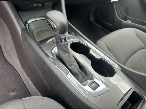 Used 2023 Chevrolet Malibu LT image 13