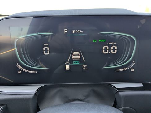 New 2026 Kia Niro EX image 31