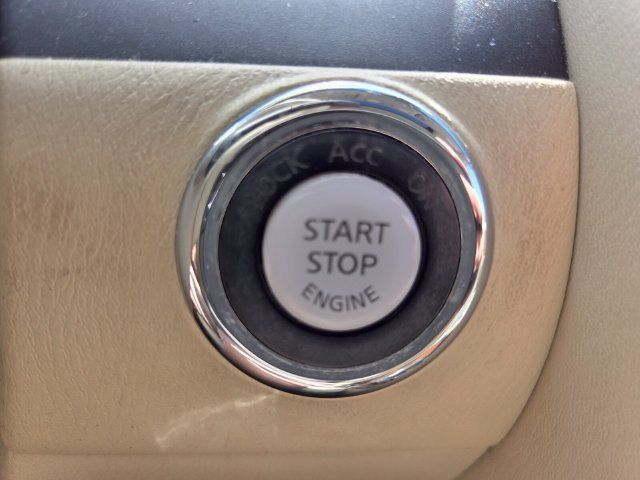 Used 2016 INFINITI QX80 2WD w/ Deluxe Technology Package image 31