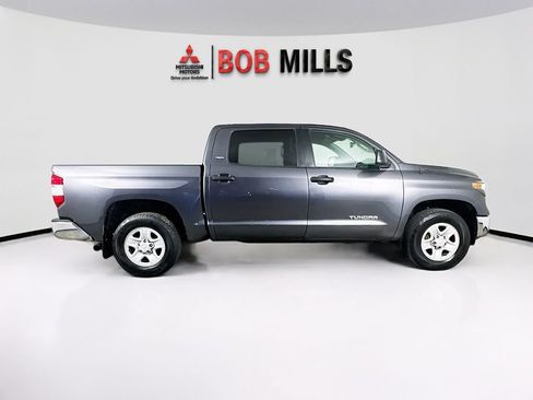 Used 2018 Toyota Tundra SR5 w/ SR5 Upgrade Package RWD image 8