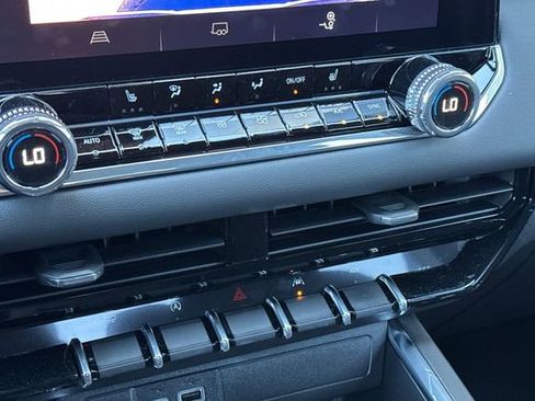 New 2026 GMC Canyon Elevation w/ Convenience Package RWD image 23