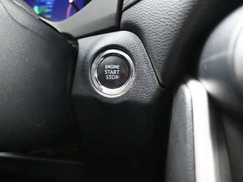 Used 2023 Toyota RAV4 XLE Premium FWD image 11