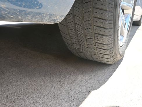 Used 2020 Dodge Charger SXT w/ Blacktop Package image 13