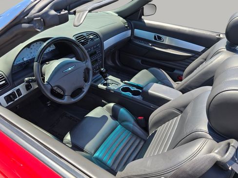 Used 2002 Ford Thunderbird RWD image 16