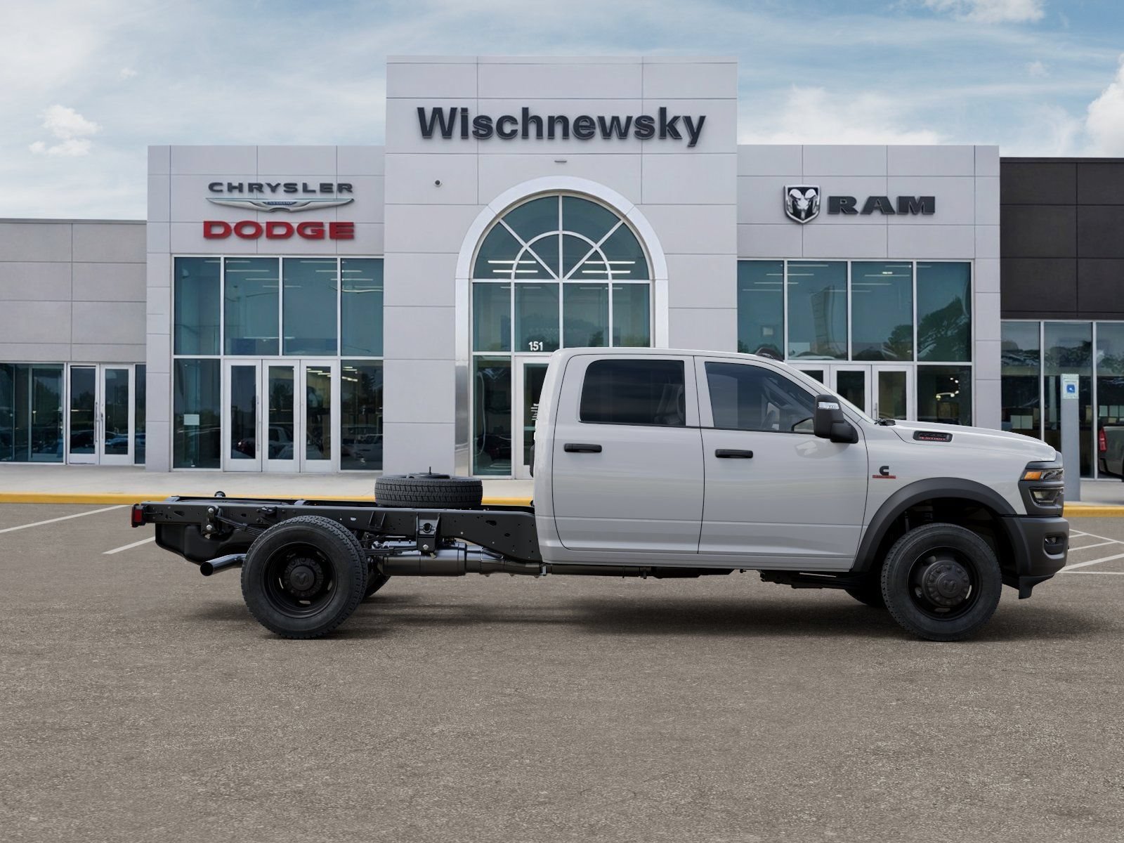 New 2026 RAM 5500 Tradesman AWD/4WD image 21