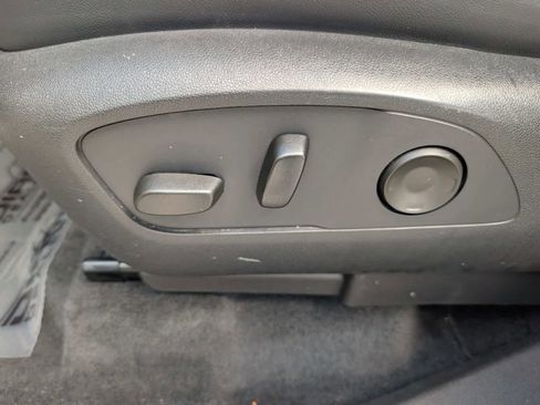 Certified 2024 GMC Acadia Elevation image 21