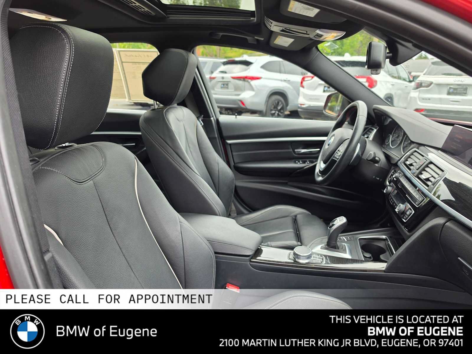 Used 2018 BMW 330i xDrive Sedan AWD/4WD image 12