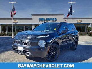 Used 2022 Mitsubishi Outlander SEL video 1