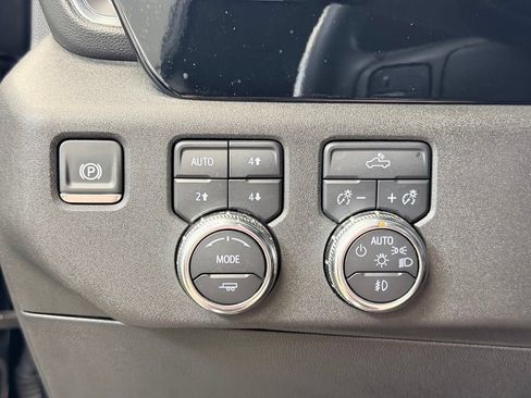 Used 2025 GMC Sierra 1500 Elevation w/ X31 Off-Road Package AWD/4WD image 36