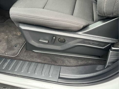 Used 2024 Ford F150 XLT w/ Equipment Group 302A MID image 32