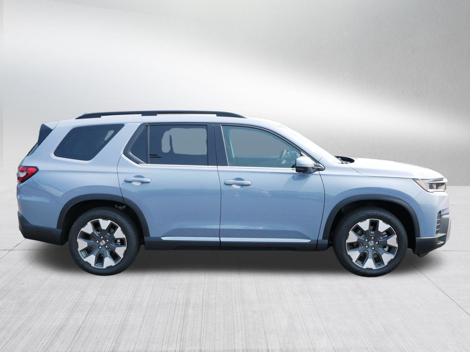 Certified 2026 Honda Pilot Elite image 8