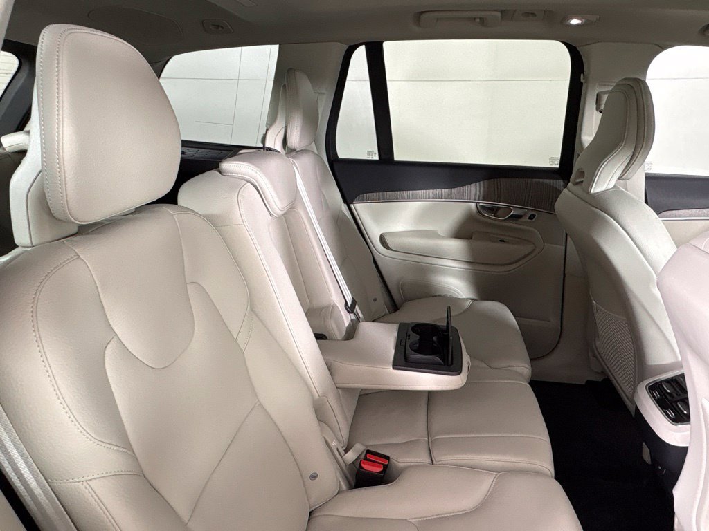Used 2023 Volvo XC90 B6 Plus w/ Protection Package Premier AWD/4WD image 22