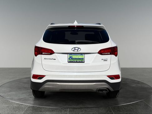 Used 2018 Hyundai Santa Fe Sport w/ 2.4L Value Package 02 AWD/4WD image 8