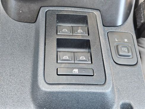 Used 2022 Ford Bronco Wildtrak AWD/4WD image 37