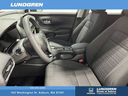 New 2027 Honda HR-V LX image 17