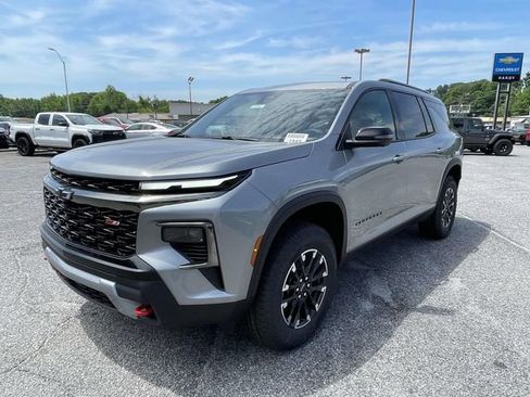 New 2026 Chevrolet Traverse Z71 w/ Driver Confidence Package AWD/4WD image 7