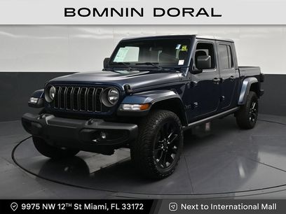 Used 2025 Jeep Gladiator Overland