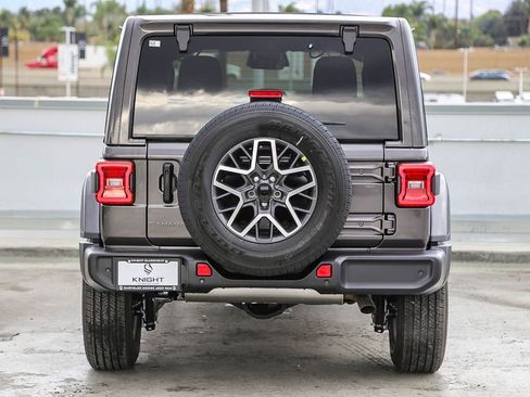 New 2026 Jeep Wrangler Sahara image 8