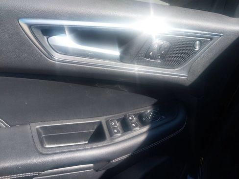 Used 2021 Ford Edge ST AWD/4WD image 14