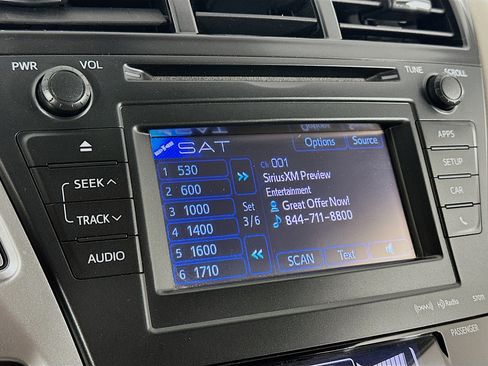 Used 2012 Toyota Prius V Five FWD image 21