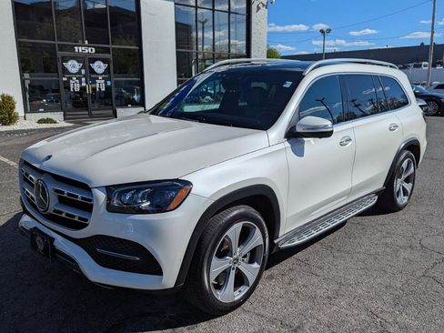 Used 2020 Mercedes-Benz GLS 450 4MATIC image 2