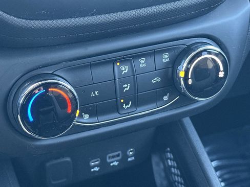 Certified 2023 Chevrolet TrailBlazer LT image 31