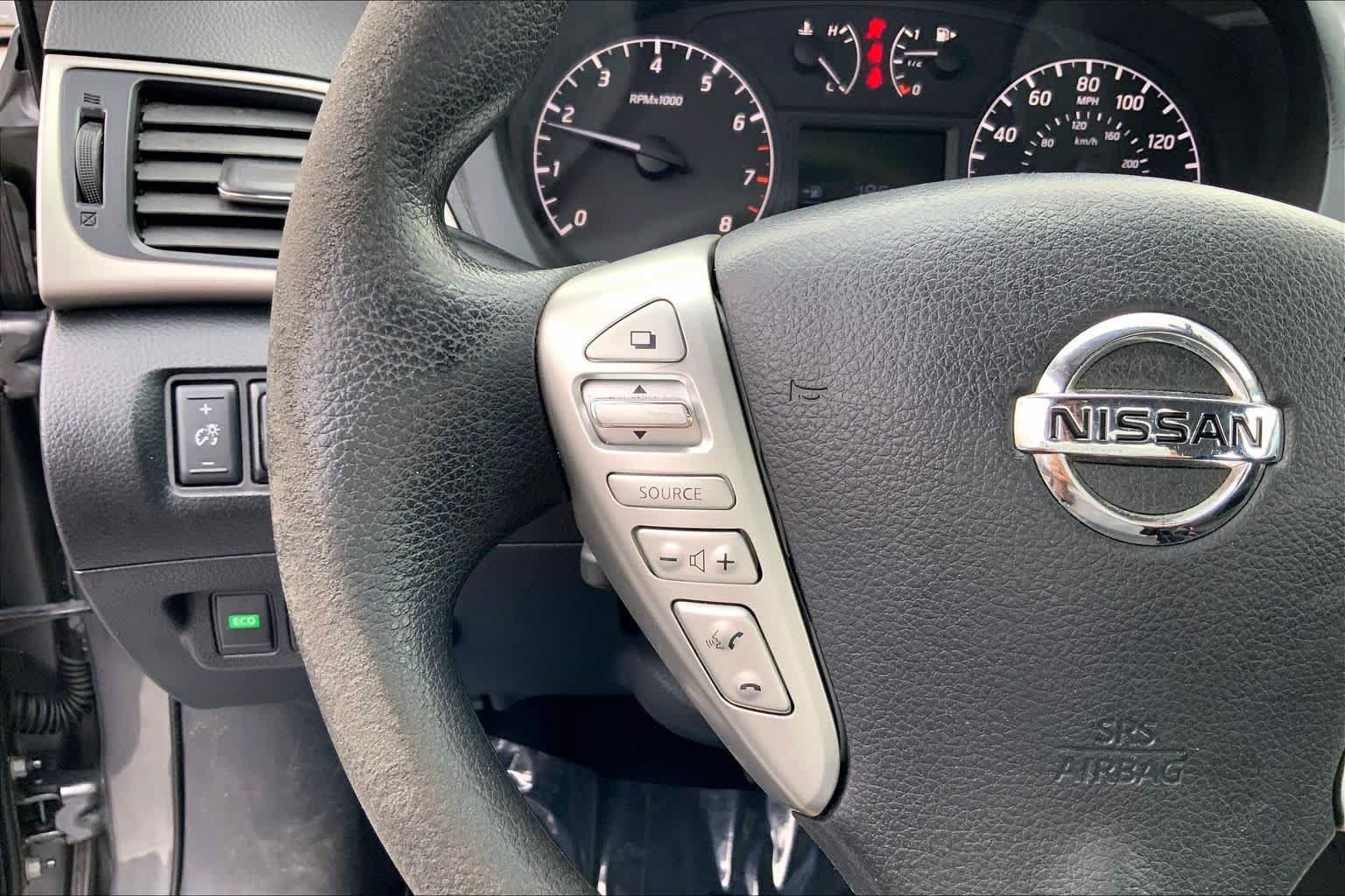 Used 2015 Nissan Sentra S FWD image 21