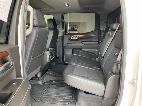 Used 2023 GMC Sierra 1500 Denali w/ Denali Reserve Package image 17